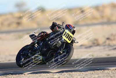 media/Dec-07-2025-CVMA (Sun) [[3e7d2de5dc]]/Race 18-Formula Twins-Formula 40 UL/